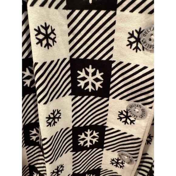 Delia's Snow Flake Black/White Pajama Set - Size Girls Junior Medium - Picture 7 of 11